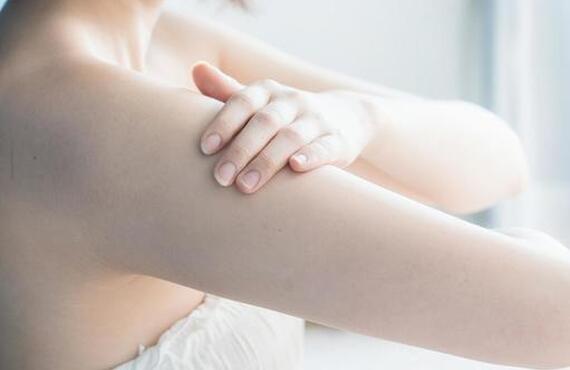 肩こり　肩こり頭痛　目の疲れ　眼精疲労　ストレス解消　ストレス緩和　オイルマッサージ　脳内ヒーリング　自律神経